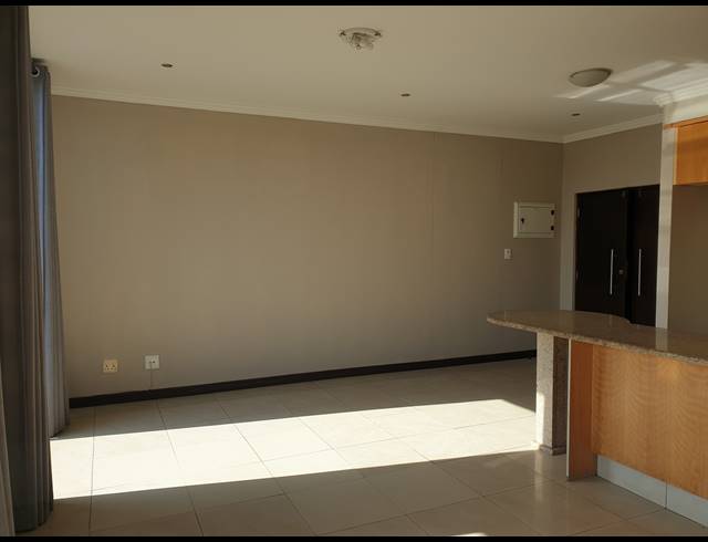 2 BEDROOM APARTMENT FOR SALE IN UMHLANGA RIDGE